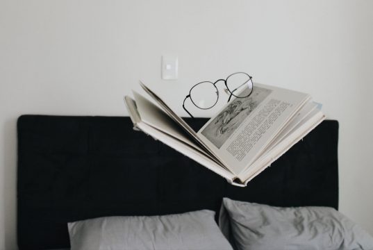 What Do SEOs And Pick-Up Artists Have In Common? A clock sitting on top of a bed