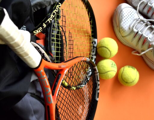 ERGONOMIC ACCESSORIES FOR HEALTHY GAMING Tennis Racket Tennis Balls Equipment Exercise