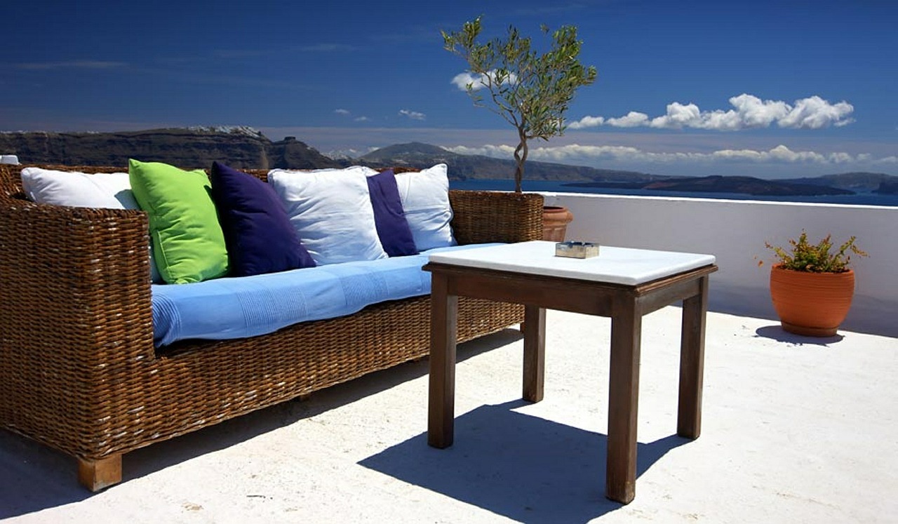 Daybeds and more outdoor furniture